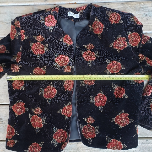 ♥️ Romantic Black Velvet Red Rose Bolero Jacket Sz L - Picture 5 of 6